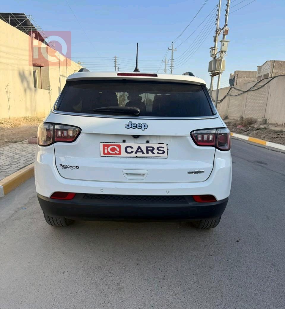 جيب كومباس